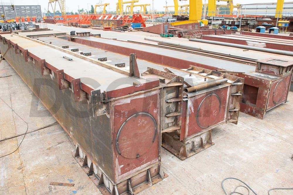 Main girders