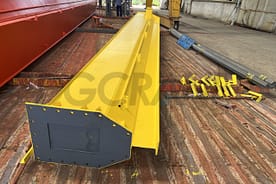 Hauptbalken fertig lackiert, maßstabsgetreu