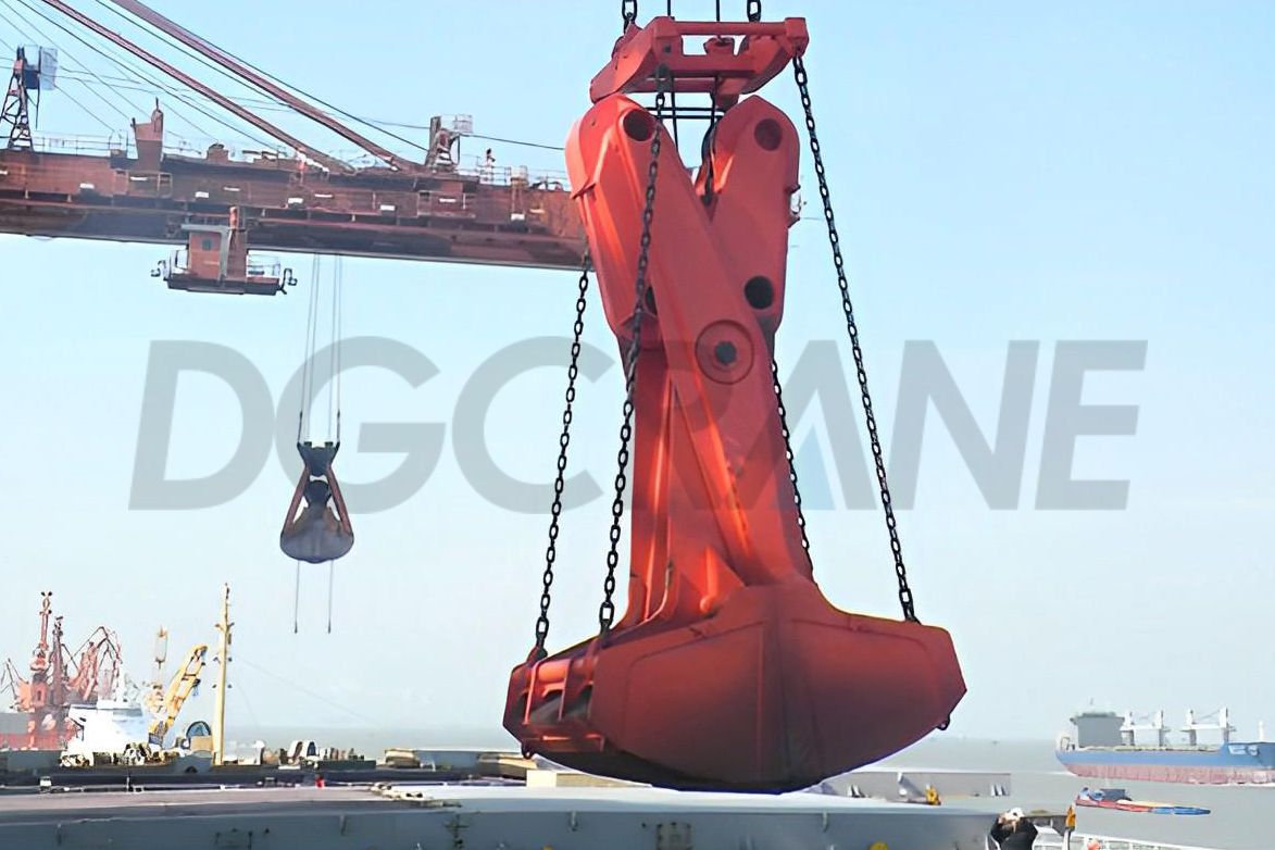 Scissor Grab Bucket Manufacturer In China | DGCRANE