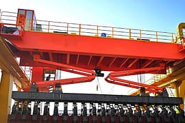 Penjepit untuk derek penumpuk balok karbon 1