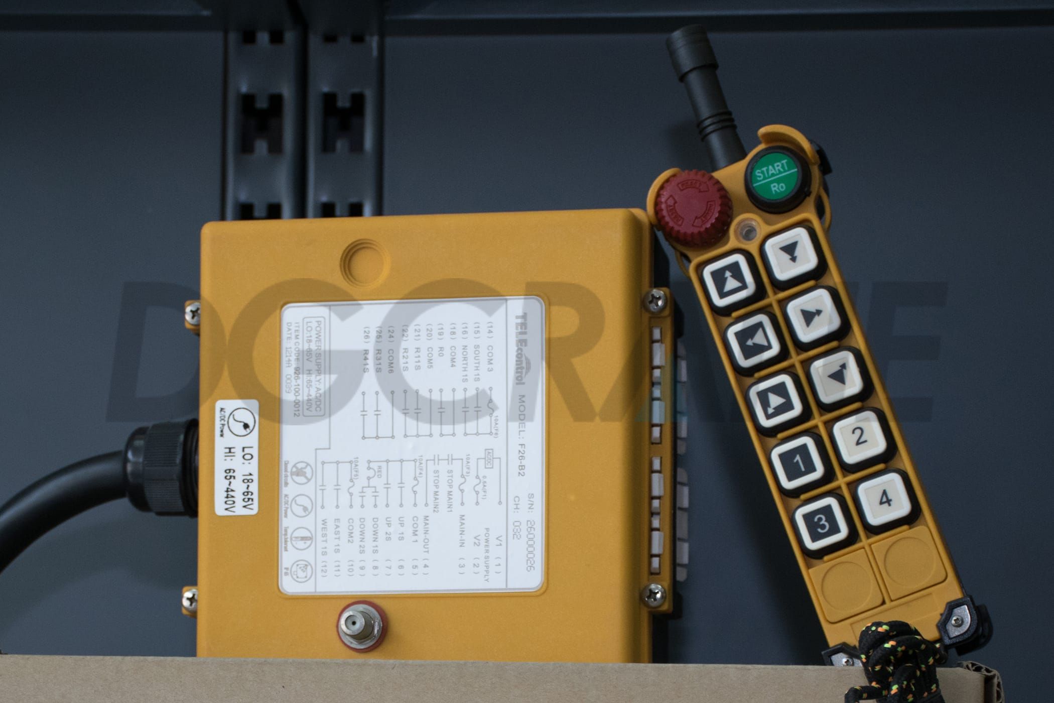 Transmisor y receptor F26 B2