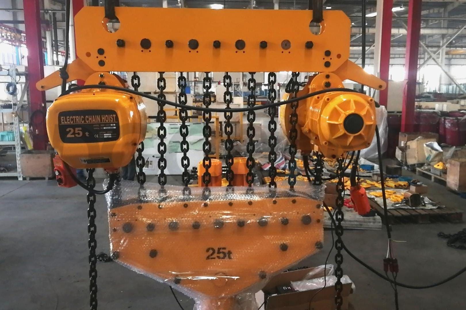 بالابر زنجیر برقی 25T