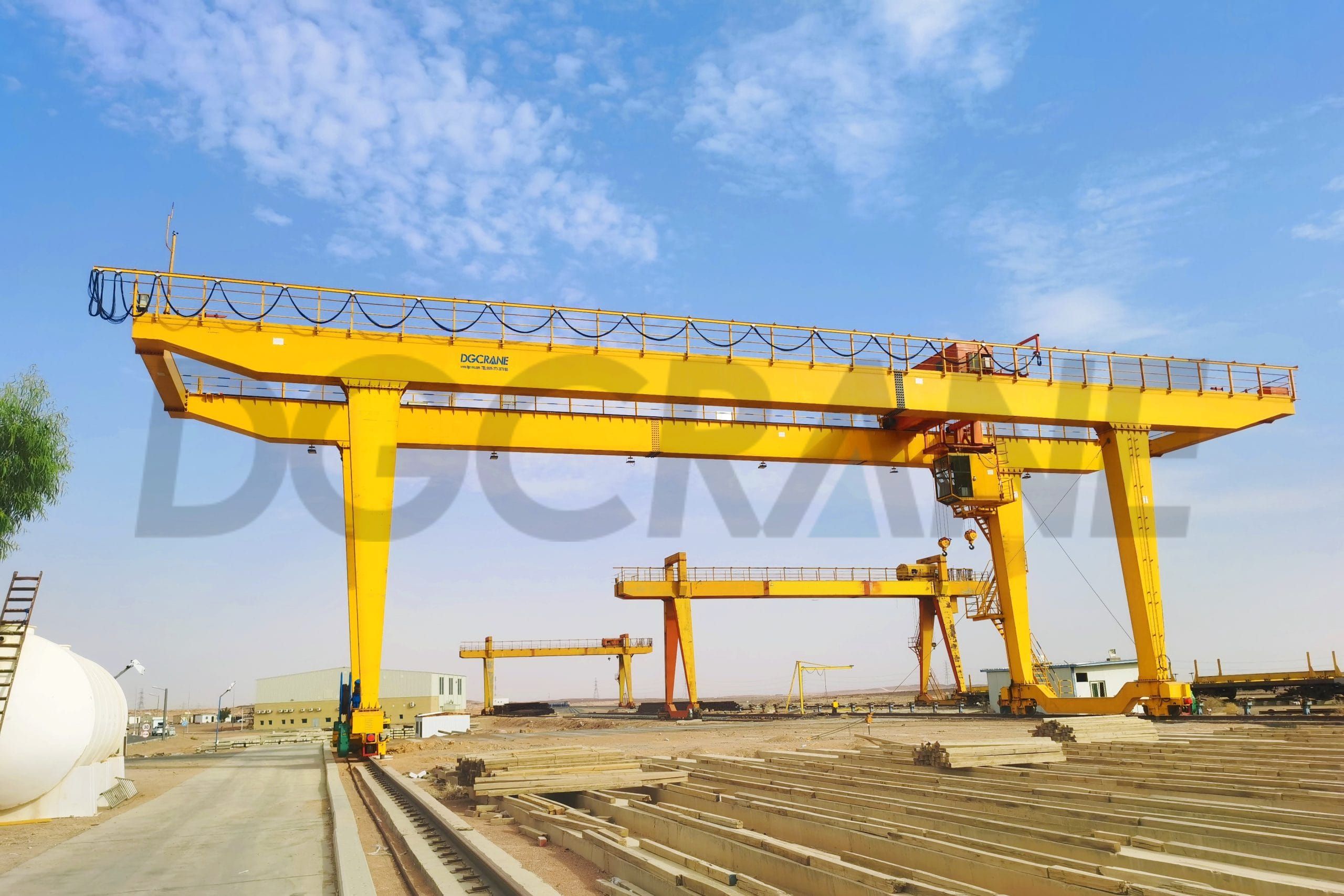 رافعة جسرية MGE55t من شركة DGCRANE في المملكة العربية السعودية بمقياس المملكة العربية السعودية