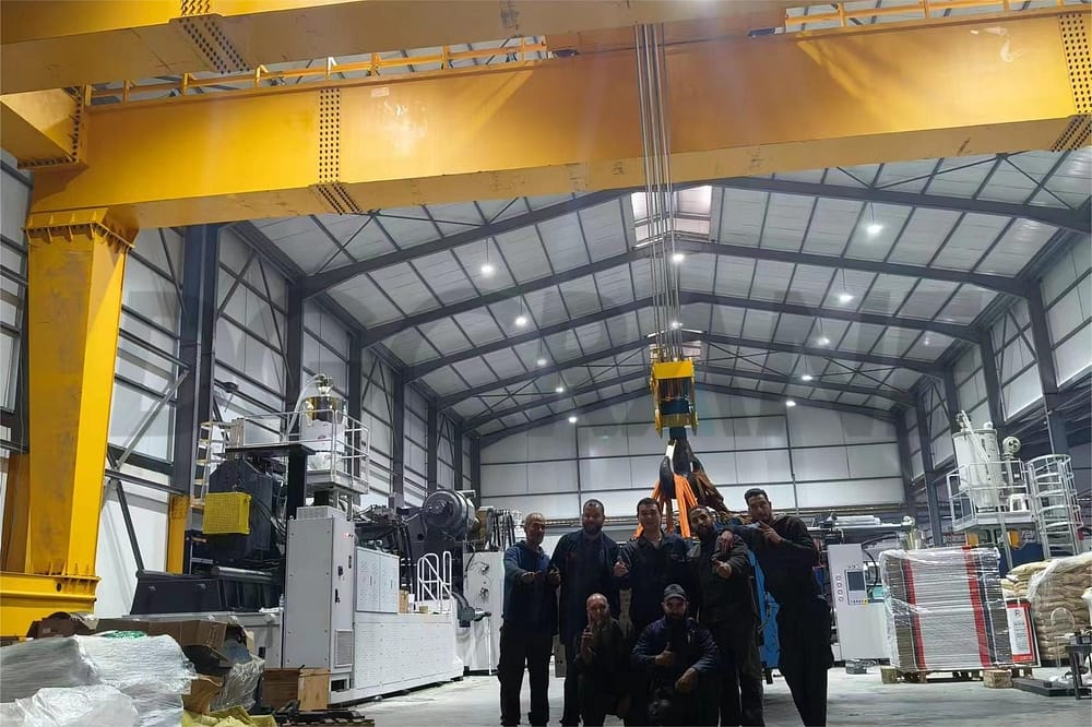 MG 100t Double Girder Gantry Crane Selesai pemasangan 2 tera air