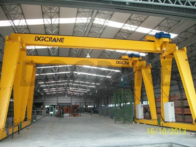 Dua Kren Gantri Single Girder Bilik Kepala Rendah 4 Tan Dijual kepada Argentina 1 tera air