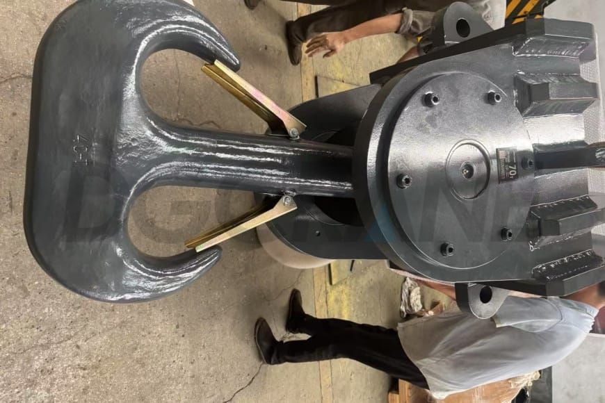 Finished 70t hook assembly