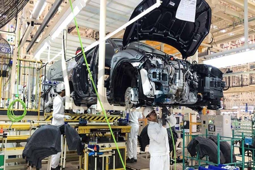 Overhead Cranes in Thailands Automotive Manufacturing Industry
