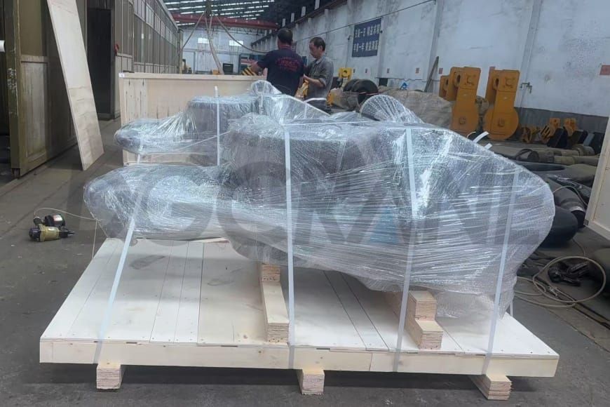 Packed 70t hook assembly