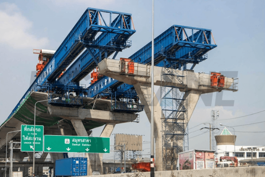 Thailand Highway Construction Cranes
