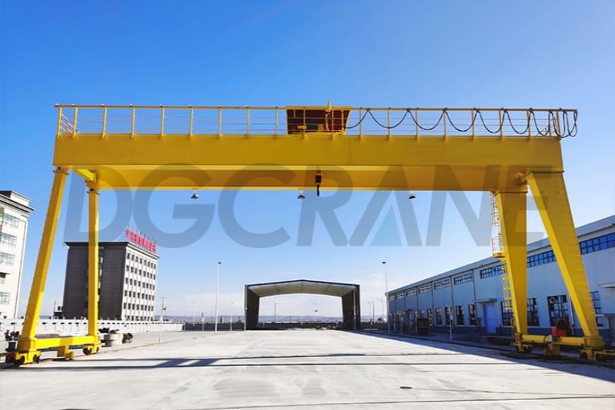 Double Girder Gantry Crane with Hoist Trolley