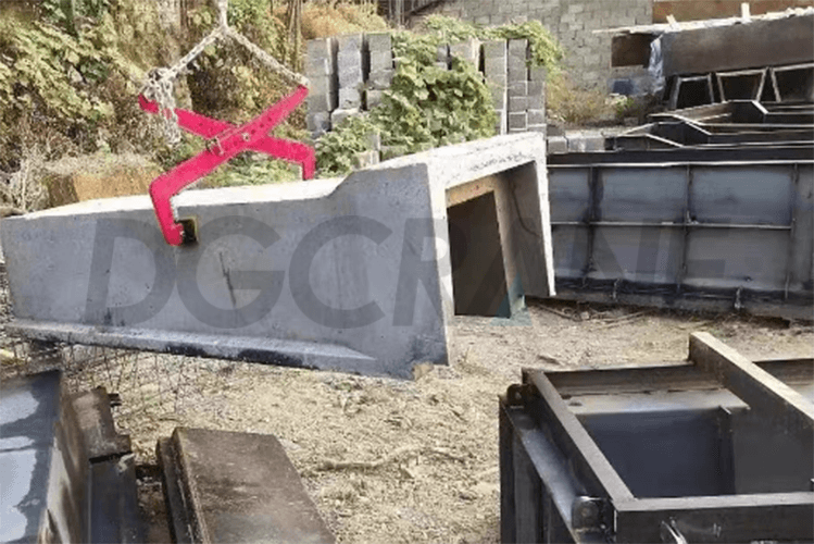 pengangkat blok konkrit