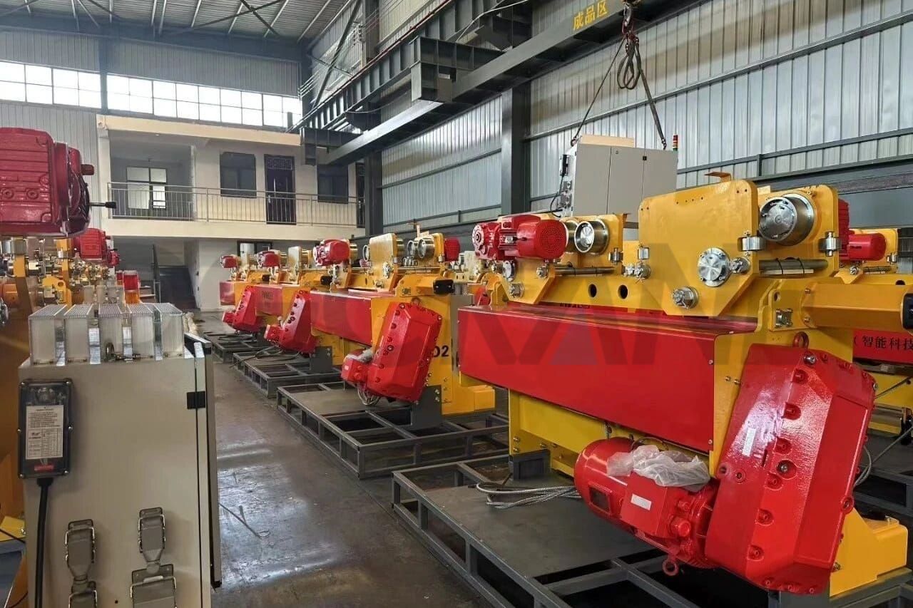 OHFM Galvaniserings- og Bejdsnings-Elektriske Taljekasser 1