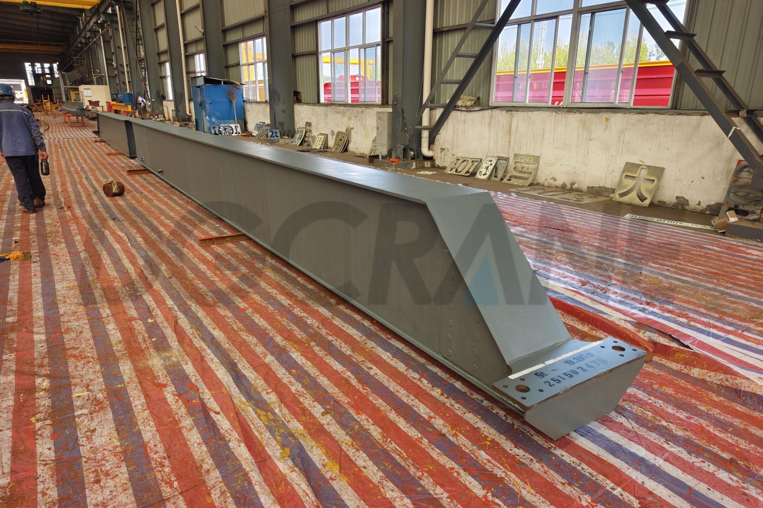 Main beam of 5t overhead crane scaled