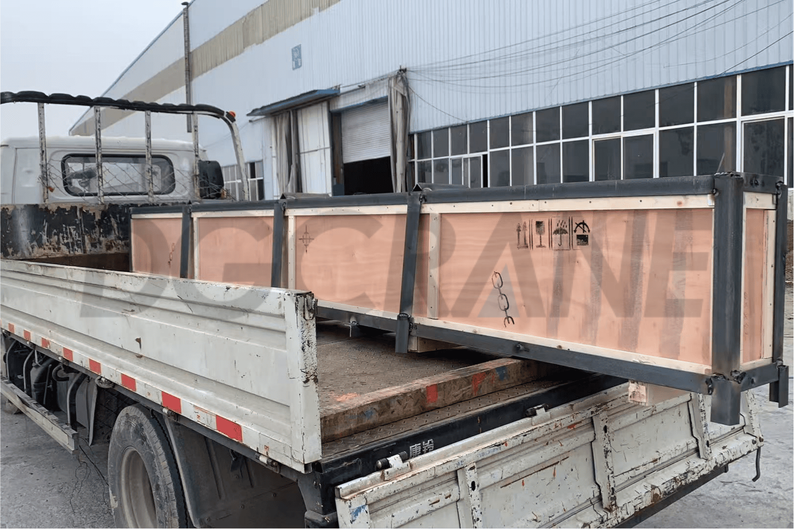 Packaging of 150A Conduit Bus Bar System