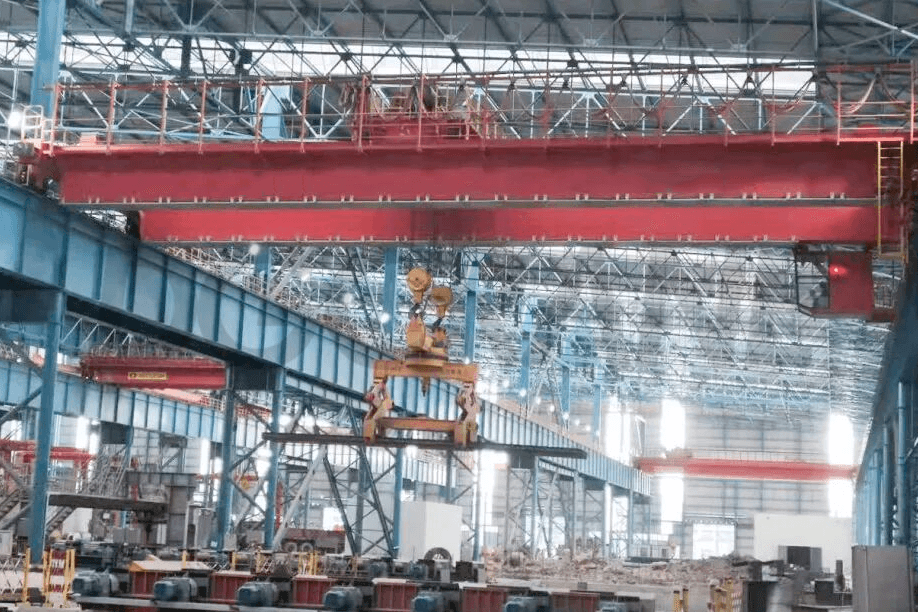 平板搬运桥式起重机