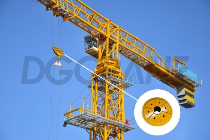 Zastosowanie krążków linowych dźwigowych w blokach hakowych dźwigów wieżowych