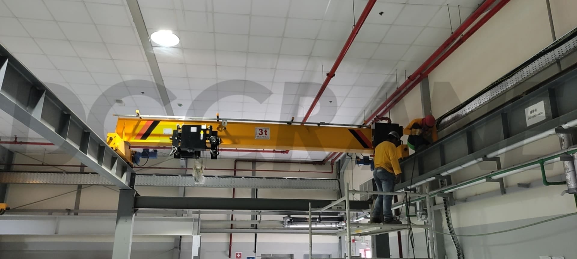 Installation photo of t overhead crane