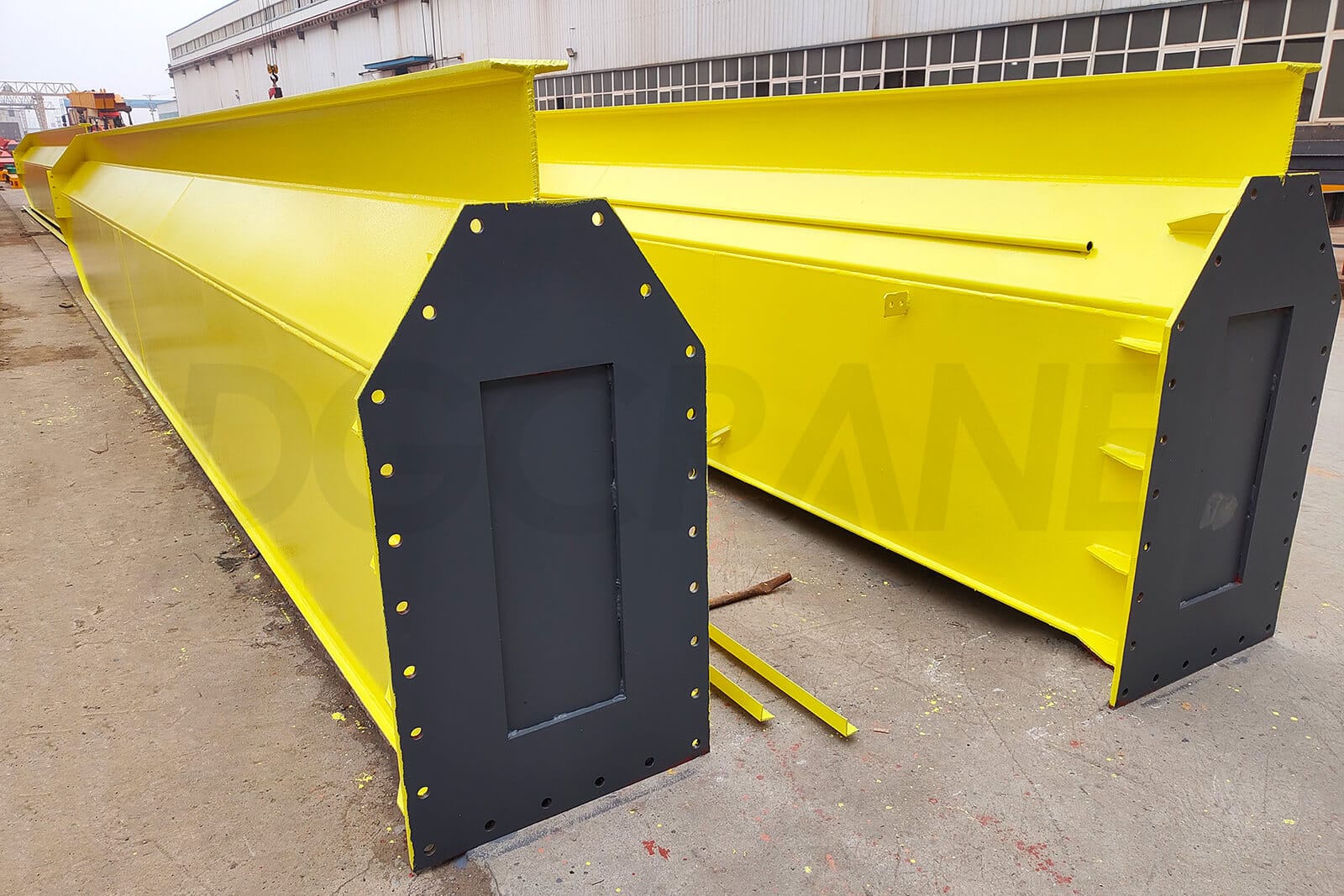 Main girder